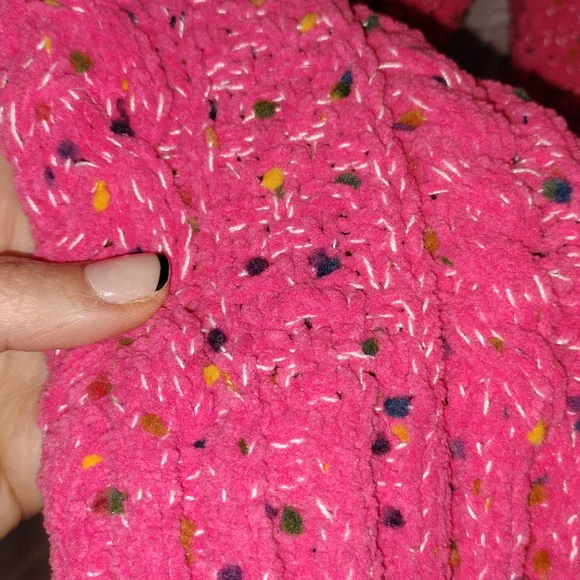 JODIFL Pink Cable Knit Cardigan - fits like Large - Picture 5 of 9